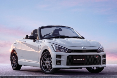 GR SPORT(5MT)